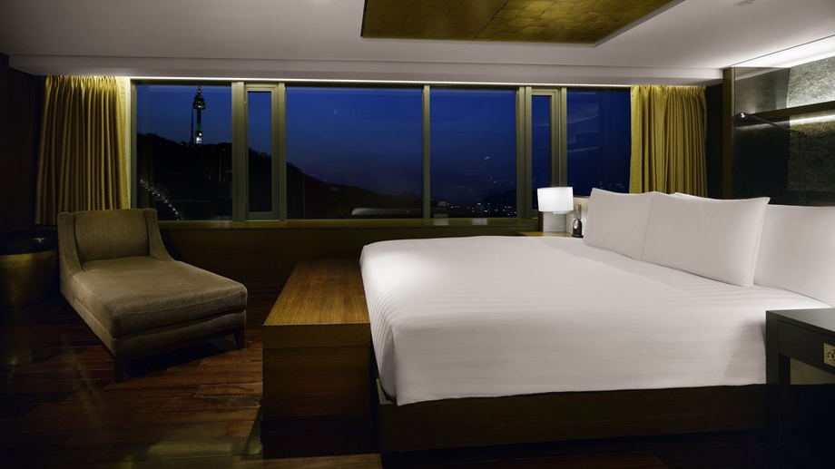 Grand Premier Pool Suite_City_920